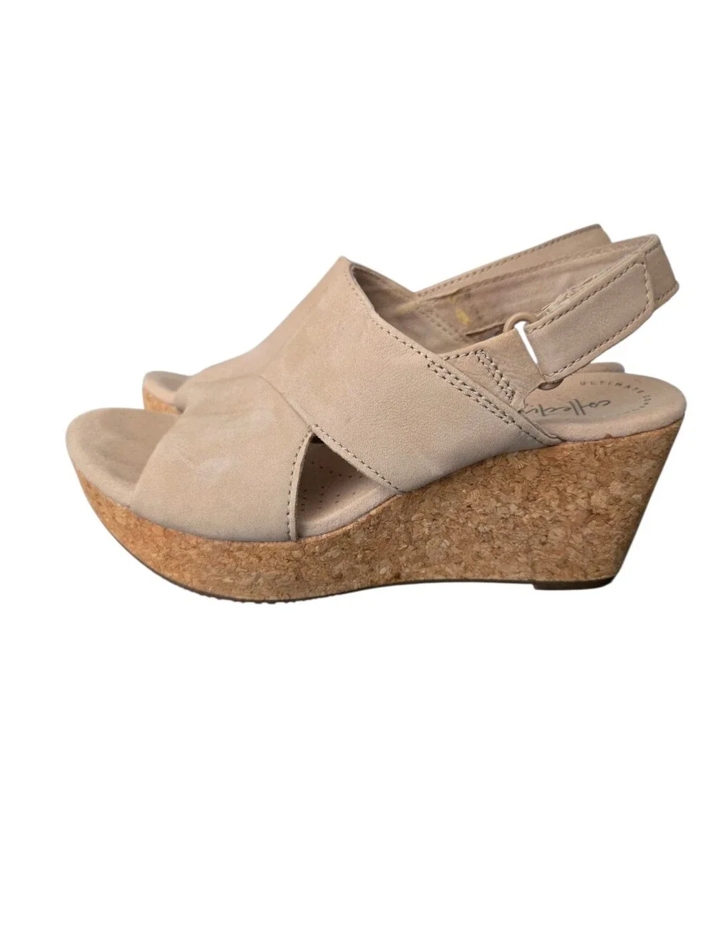 Clarks Annadel Eirwyn Beige Wedge Sandal. 7.5 M